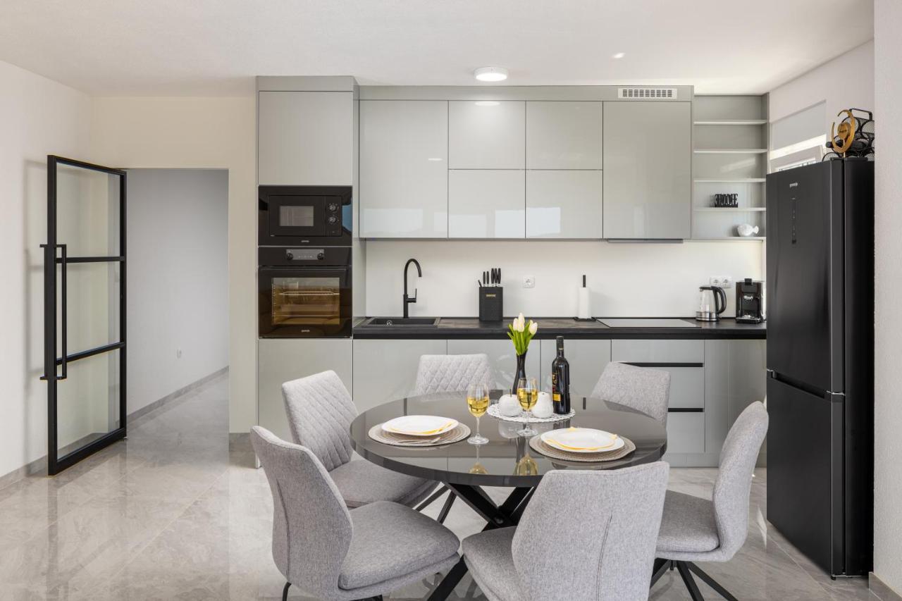Villa Palavra โตรกีร์ ภายนอก รูปภาพ
